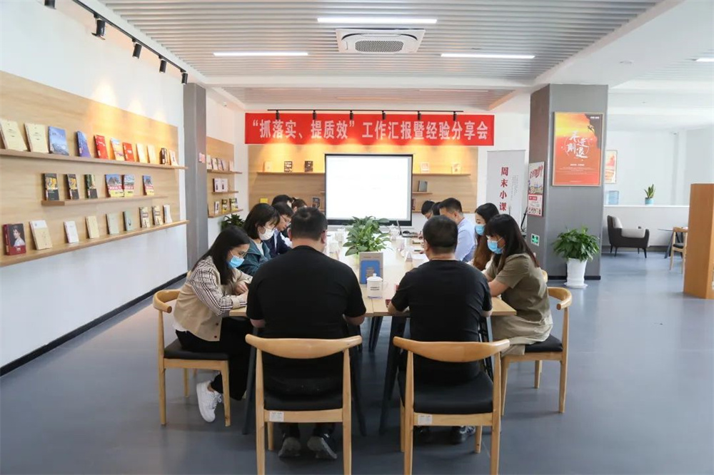 03.jpg 03.jpg